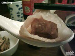 蛋黄小笼近景-五芳齋(云南南路店)