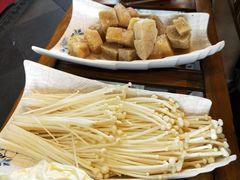-亿诣蝎府炸酱面羊蝎子火锅(酷车小镇店)