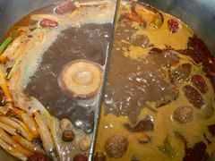 -湊湊火锅·茶憩(上海合生汇店)