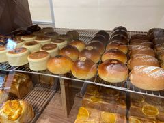 -沁屋面包店(人民东路店)