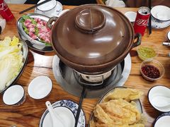 炭炉果鸡煲-威邵鸡煲(西华路总店)