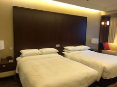 -上海龙之梦万丽酒店