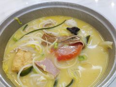 -汤小云火锅米线(钻汇广场店)