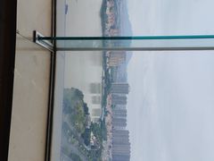 -荣誉国际酒店-云顶旋转餐厅