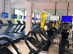 -发条鸭无人健身房(浦东北艾路店)