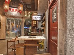 -旧街市鲜货老火锅(大光路店)