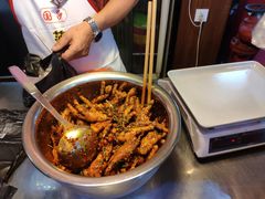 -泰龙城小吃街