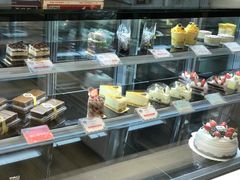 面包甜点陈列柜-天母蓝鸟西餐厅·烘焙蛋糕(十三碗店)