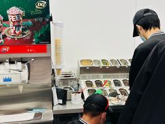 -DQ·蛋糕·冰淇淋(五棵松万达店)