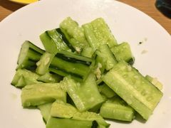 -渝信川菜 · 川味家常菜(财富购物中心店)