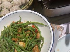 -黄泥岗·地道湖北菜(奥特莱斯店)