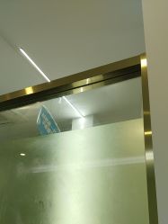 -苗医生0感科技祛痘