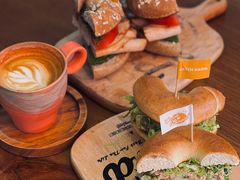 -Catch Bagel(芳草地店)