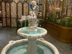 -秘密旅行Bonjour(黑金冠 江南西店)