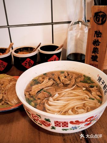 小时候的味道️附近老口子每天都要吃的肉丝粉!