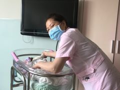 -田螺阿姨自营月嫂·育儿嫂(高新店)