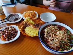 -京穆兰兰州牛肉面·清真(中川机场店)