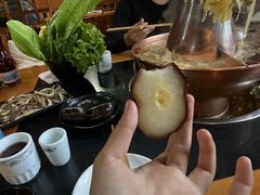 -果松木炭酸菜铜火锅·外婆参鸡汤