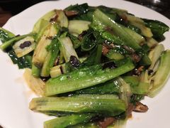 豆豉鲮鱼煮油麦菜-新旺茶餐厅·早餐·夜宵(仙霞店)