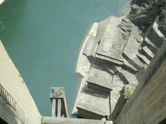 水库坝体-汉中石门栈道景区