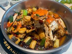 -七欣天香辣蟹火锅(闵行浦江欢乐颂店)