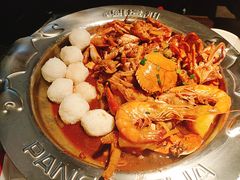 -胖哥俩肉蟹煲(济南世茂国际广场店)