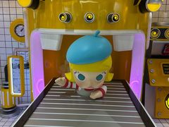 -泡泡玛特POPMART(上海环球港店)