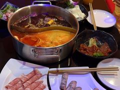 -唯爱KTV聚会餐厅(仙林东城汇店)
