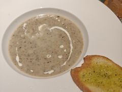 -LUCCA卢卡西班牙海鲜饭(远洋广场店)