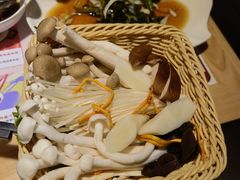 菌菇拼盘-黑鸡小馆(金源店)