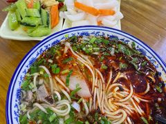 -伊穆祥牛肉面总店·清真