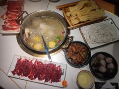 -牛人日志·鲜牛肉骨汤火锅(万科里瑧店)
