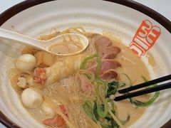 -张亮麻辣烫(上海天津路店)