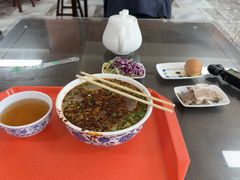 -吾穆勒蓬灰牛肉面·清真(北滨河中路店)