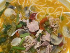 -粉小主·贵州酸汤牛肉粉(南京仙林金鹰店)