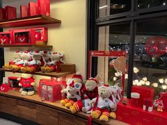 零售区-星巴克(迪士尼小镇店)