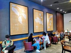 大堂-星巴克(泰安万达店)