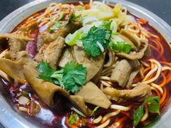 -薛记襄阳香辣牛肉面(平安路店)