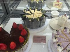 -RUXU入续糖水铺与包(卓悦中心店)