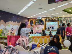 -孩子王童乐园(广州萝岗万达店)