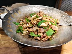 -费大厨辣椒炒肉(万家丽一店)