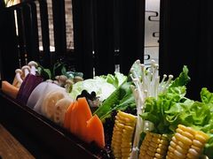 -湊湊火锅·茶憩(新中关购物中心店)