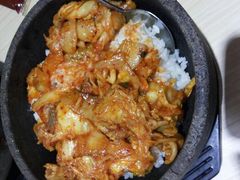 辣白菜五花肉石锅饭-正一味石锅拌饭(望京新世界店)