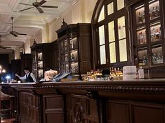 -LONG BAR 廊吧(外滩华尔道夫酒店)