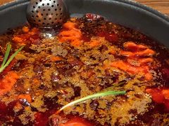 -旧街市鲜货老火锅(大光路店)