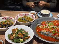 -三湘四水正宗湘菜(君峰路店)