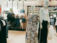 -欧亚商都奥特莱斯(新发路店)