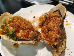 蒜蓉烤活生蚝-大神太神·铁板烧(七宝领展广场店)