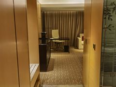 -上海宝华万豪酒店