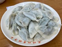 -东北四季饺子王(华山路店)